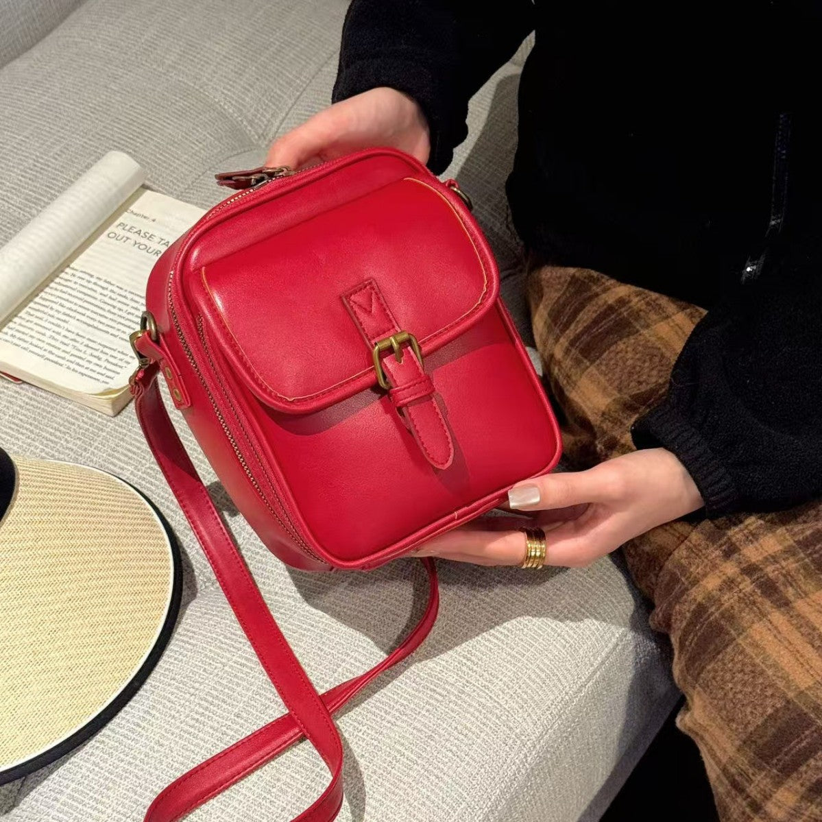 Unisex Fashion Messenger Bag Stylish High-appearance Casual Crossbody
