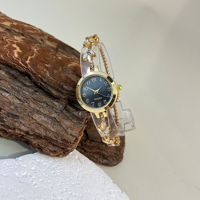 Vintage Fashion Niche Luxury Quartz Watch With Rhinestones